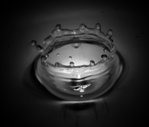 Water drop splash filmed in slow motion with Fastec high speed camera